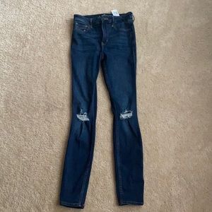 HOLLISTER SKINNY JEAN